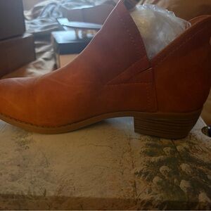 Women's burnt orange Ankle Boots